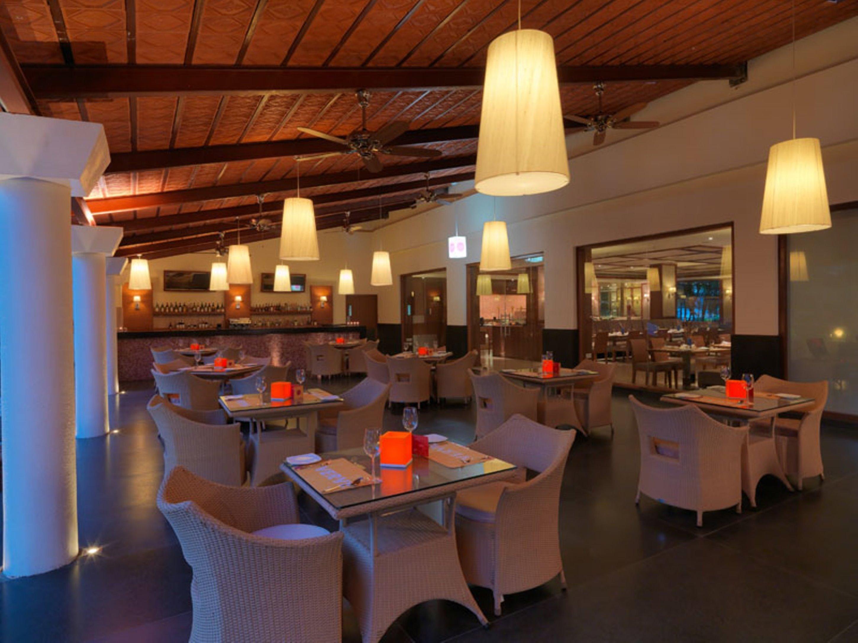 Royal Orchid Resort & Convention Centre, Yelahanka Bangalore Exterior foto