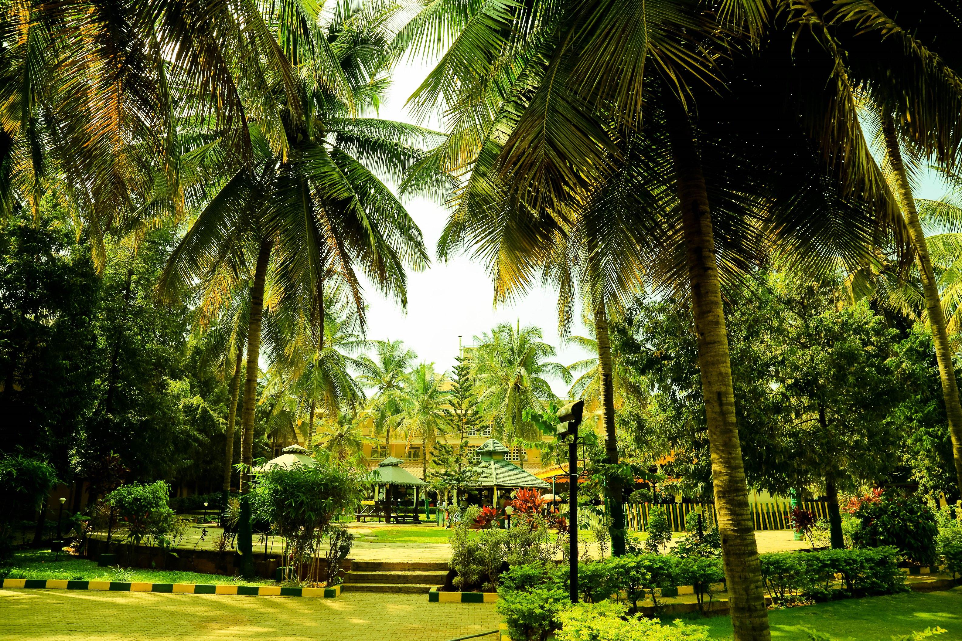 Royal Orchid Resort & Convention Centre, Yelahanka Bangalore Exterior foto