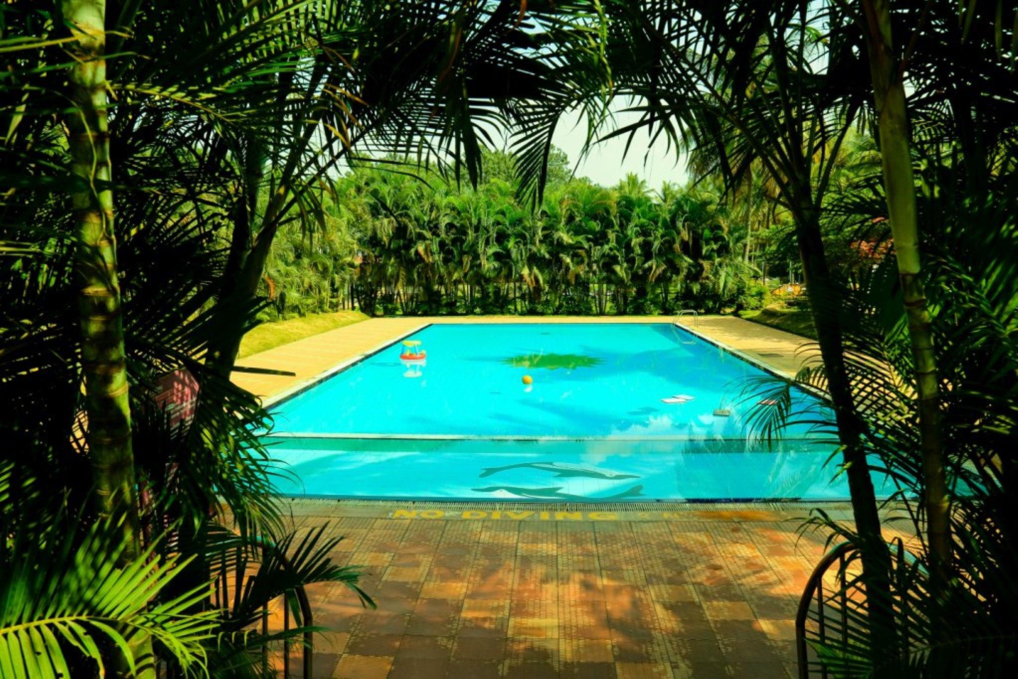 Royal Orchid Resort & Convention Centre, Yelahanka Bangalore Exterior foto