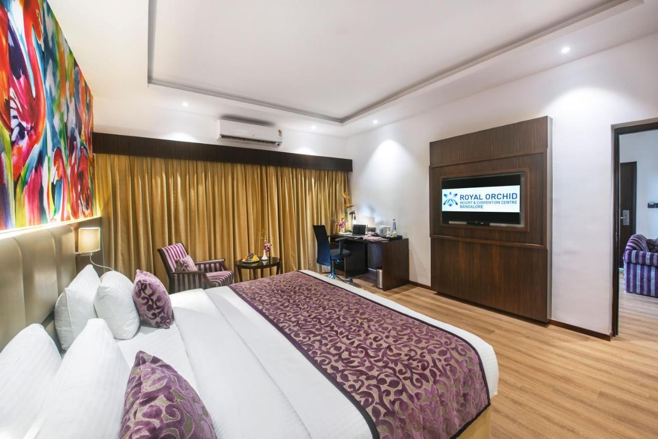 Royal Orchid Resort & Convention Centre, Yelahanka Bangalore Exterior foto
