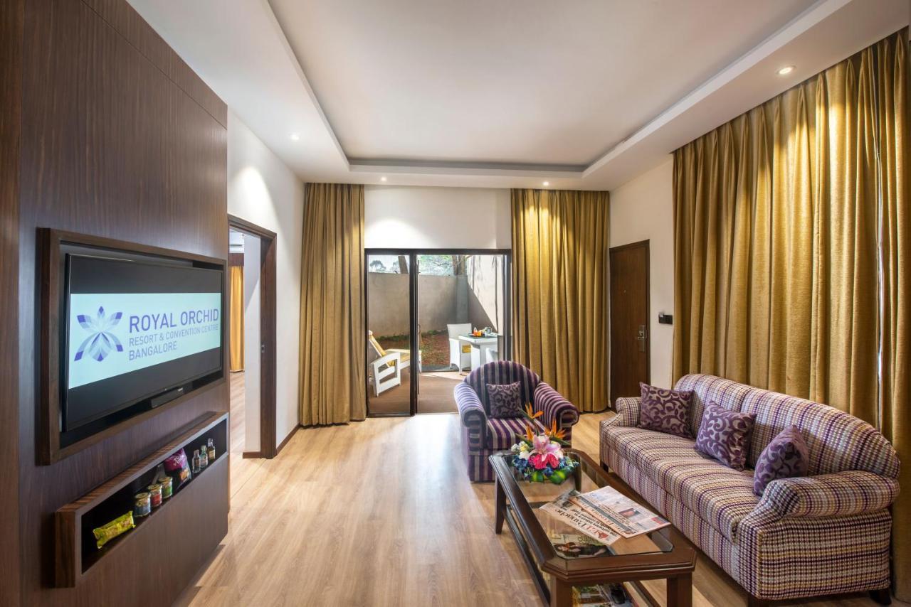 Royal Orchid Resort & Convention Centre, Yelahanka Bangalore Exterior foto