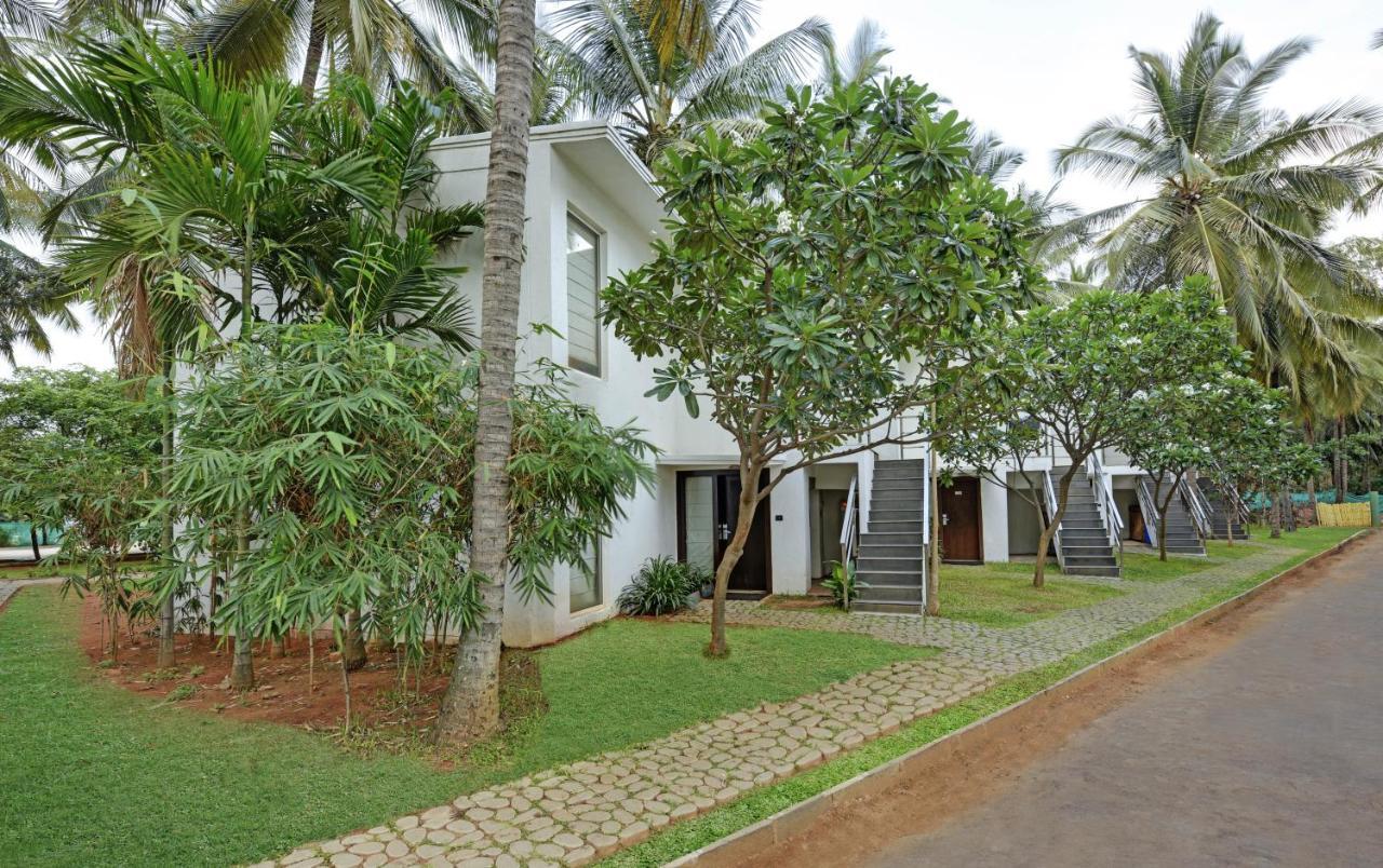 Royal Orchid Resort & Convention Centre, Yelahanka Bangalore Exterior foto